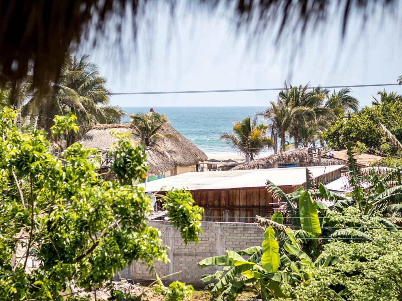 Brisas de Zicatela Experiencia Surf Campホステル エクステリア 写真