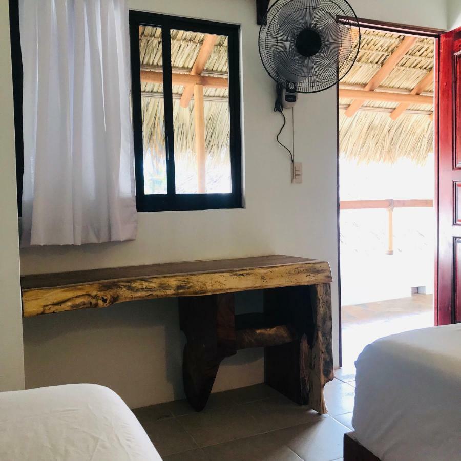 Brisas de Zicatela Experiencia Surf Campホステル エクステリア 写真