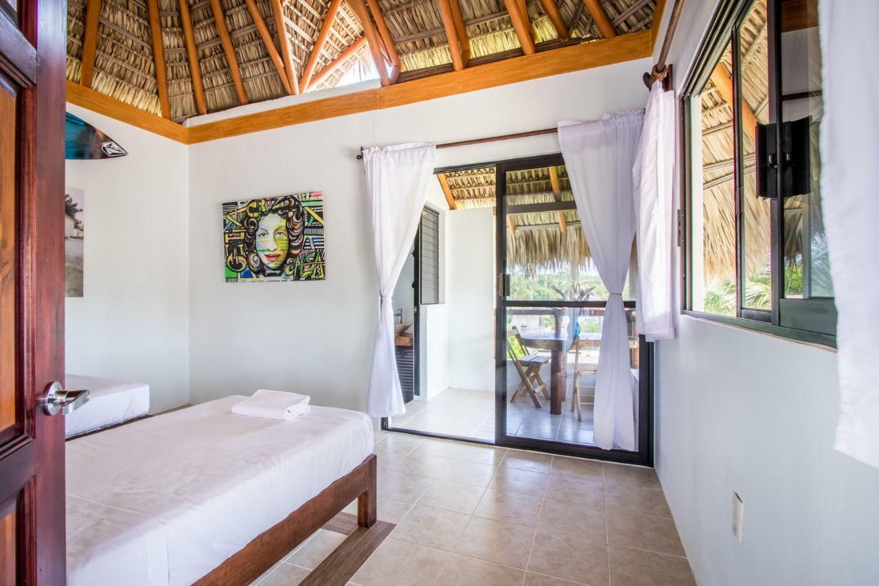 Brisas de Zicatela Experiencia Surf Campホステル エクステリア 写真