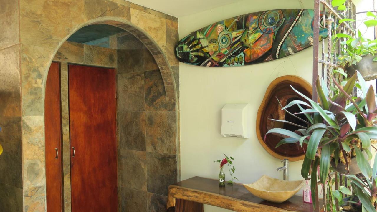 Brisas de Zicatela Experiencia Surf Campホステル エクステリア 写真